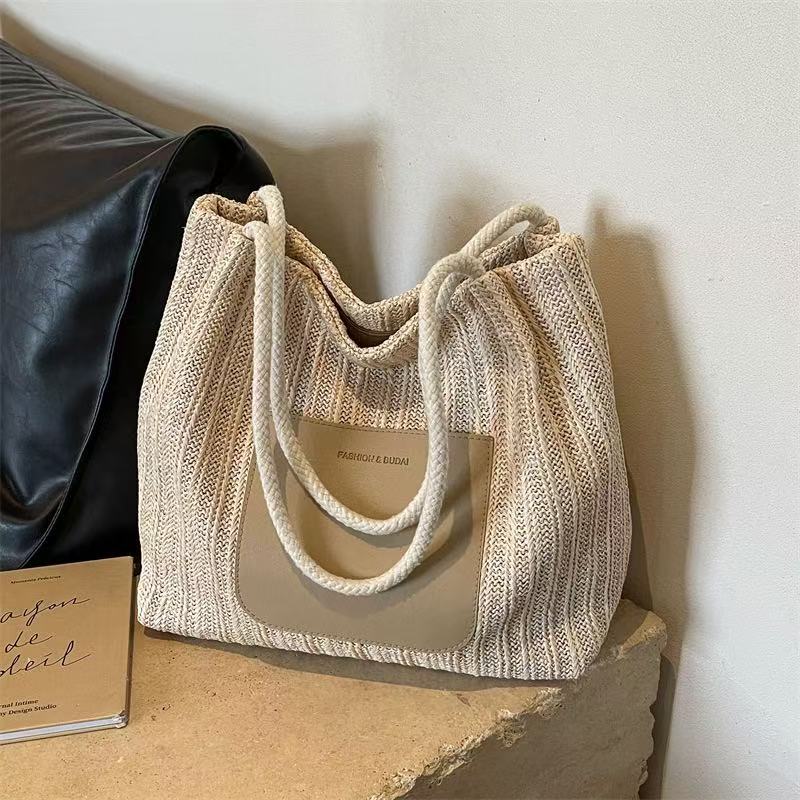 Vintage woven tote bag