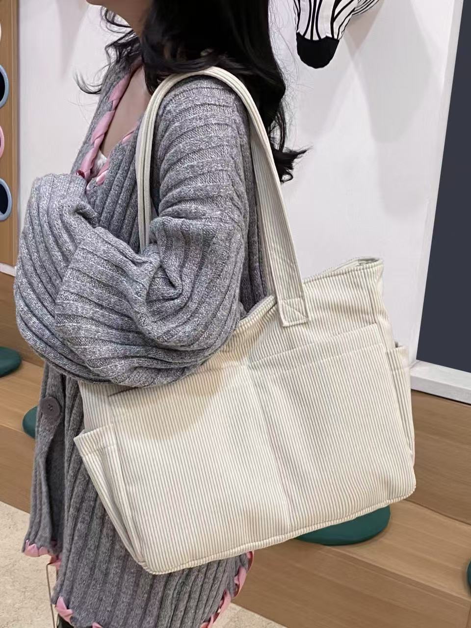 Commuting Fashion Tote Bag